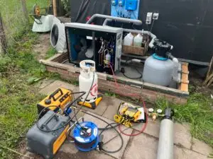 koelgas bijvullen zwembadwarmtepomp